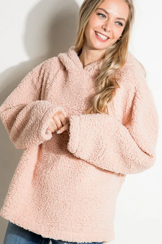 FUZZY FAUX FUR OVERSIZED SWEATSHIRT